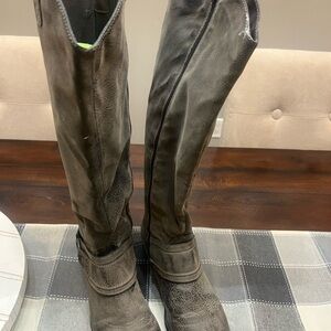 Distressed grey Knee-High Boots